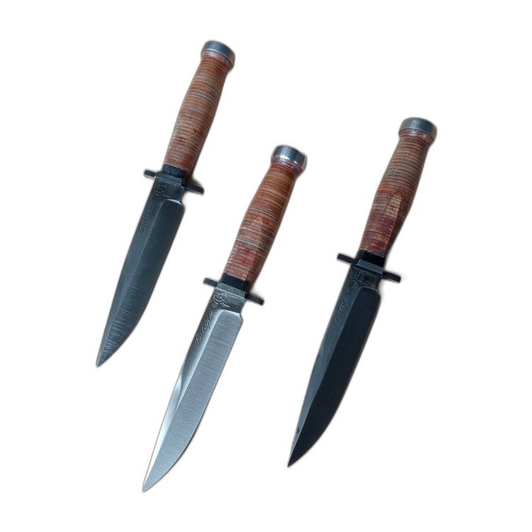 Cuchillo de caza artesanal, hoja de acero damasco